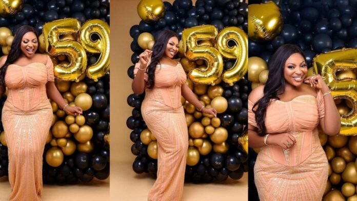 59 Year old Woman leaves many in Surprise as her Ageless Photoshoot pictures hits the internet(Photos)
