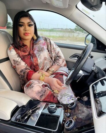 “#peaceatlast : “Hurry up and graduate, let me come and eat rice” – Bobrisky surrenders, wishes James Brown ‘the best in life