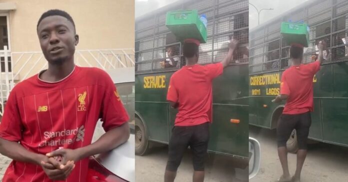 Traffic hawker captured giving out money to prisoners in a correctional service vehicle in Ajah, Lagos (Video)