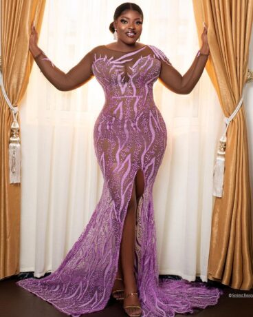 2022 Asoebi gown styles that would make you talk of the party