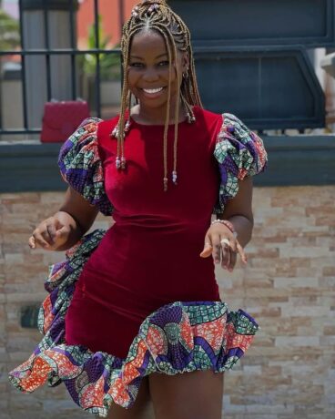 2023 New And Cute Ankara Skirt And Blouse For African Women